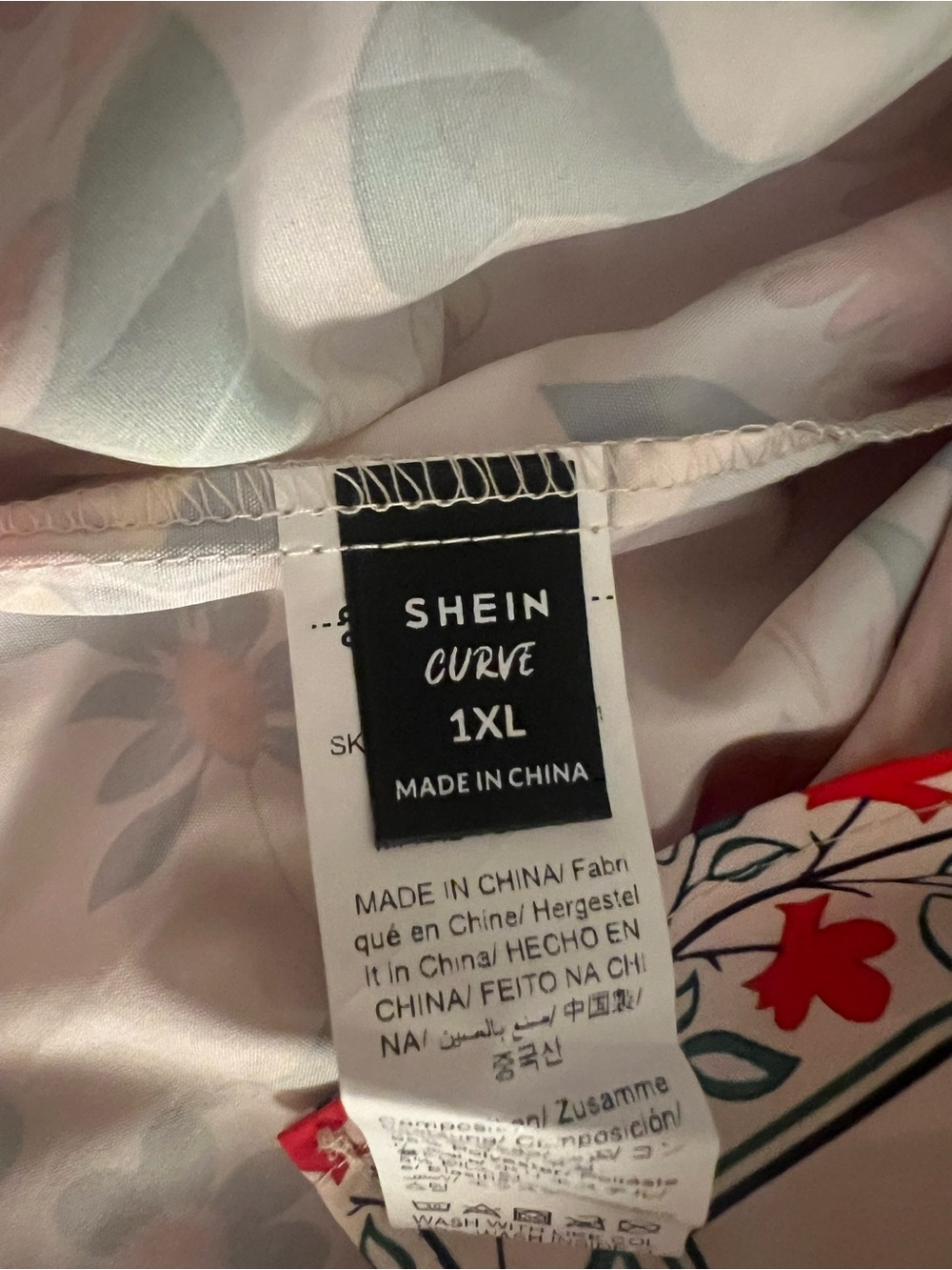 SHEIN Curve White Floral Top with Red & Teal Accents - Picture 3 of 3